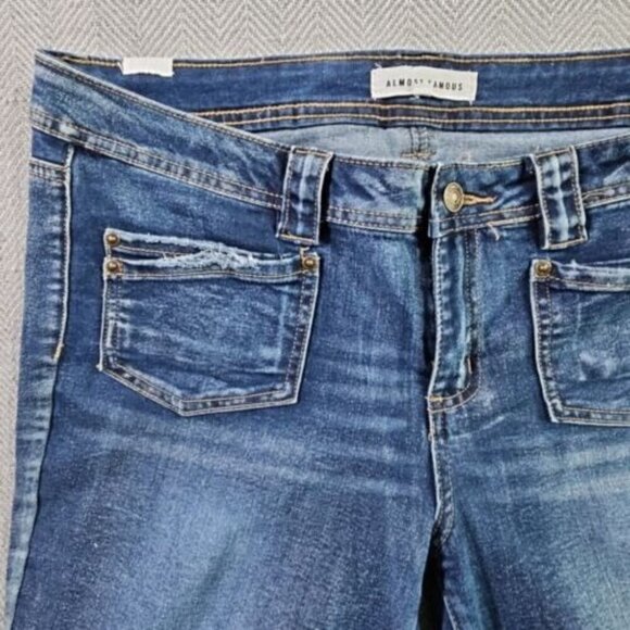 Almost Famous Jeans Women’s Size 13 Med Wash Boot Cut Denim Blue Stretch - Picture 10 of 16